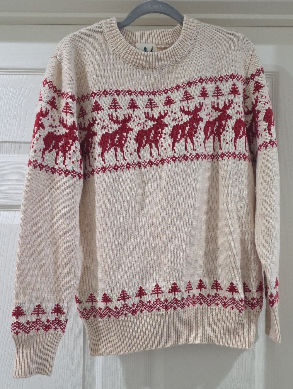 Kiel James Patrick Cream Crewneck Sweater with Red Reindeer Motif - Size Medium